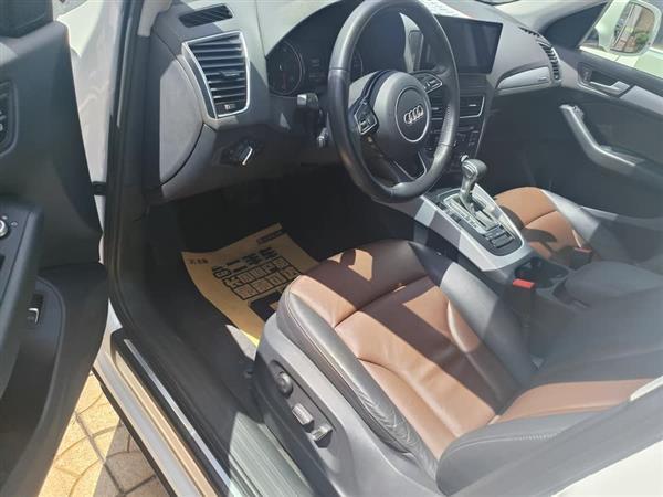 奥迪Q5 2016款 40 TFSI 技术型