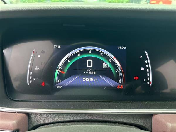 传祺M6 2023款 PRO 270T DCT尊享版
