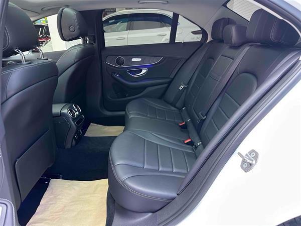 奔驰C级 2020款 改款 C 260 L 运动版