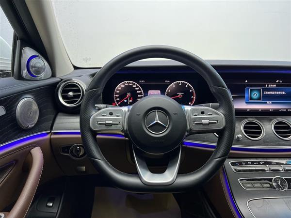 奔驰E级 2019款 E 300 L 运动时尚型