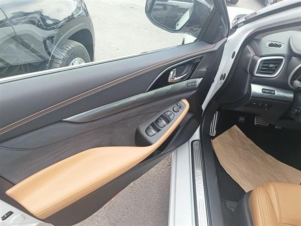 西玛 2016款 2.5L XV 至尊版