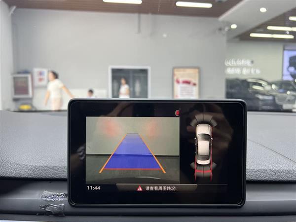 奥迪A4L 2019款 40 TFSI 进取型 国VI