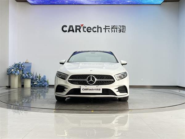 奔驰A级 2020款 改款 A 200 L 运动轿车时尚型