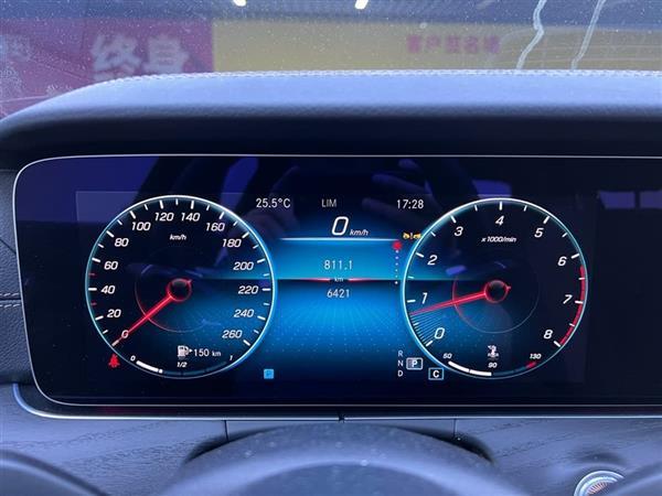 奔驰E级 2023款 改款 E 300 L 运动时尚型