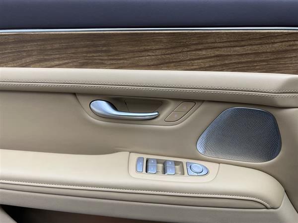问界M7 2024款 1.5T 后驱Plus版 5座