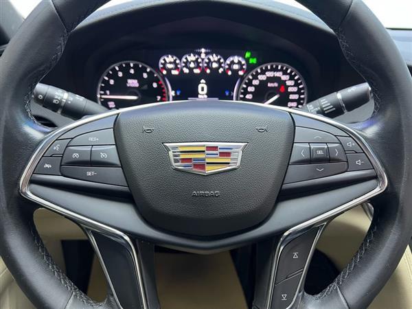 凯迪拉克CT6 2019款 28T 时尚型
