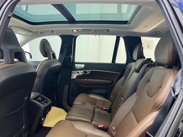 沃尔沃XC90 2020款 改款 T6 智雅豪华版 7座
