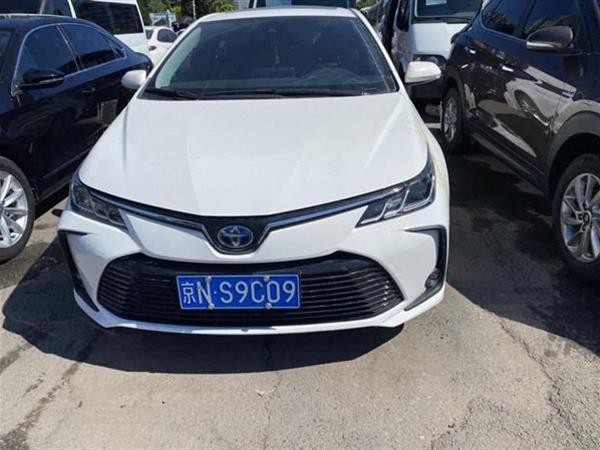 卡罗拉 2021款 双擎 1.8L E-CVT精英版
