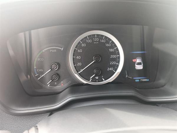卡罗拉 2021款 双擎 1.8L E-CVT精英版