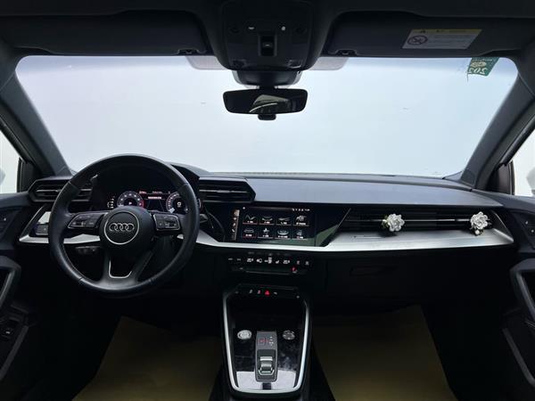 奥迪A3 2023款 Sportback 35 TFSI 时尚运动型