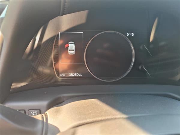 雷克萨斯ES 2021款 300h 卓越版
