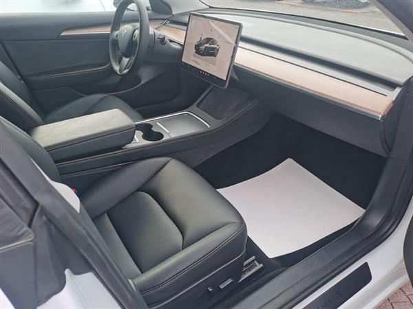 Model 3 2022款 后轮驱动版