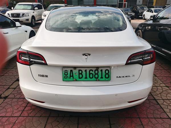 Model 3 2022款 后轮驱动版