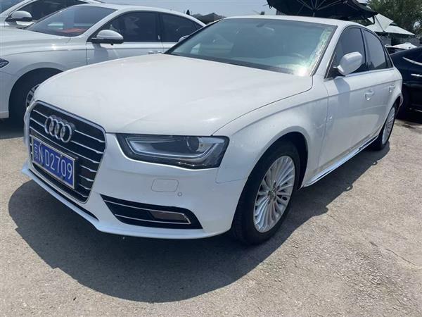 奥迪A4L 2016款 35 TFSI 典藏版 自动标准型