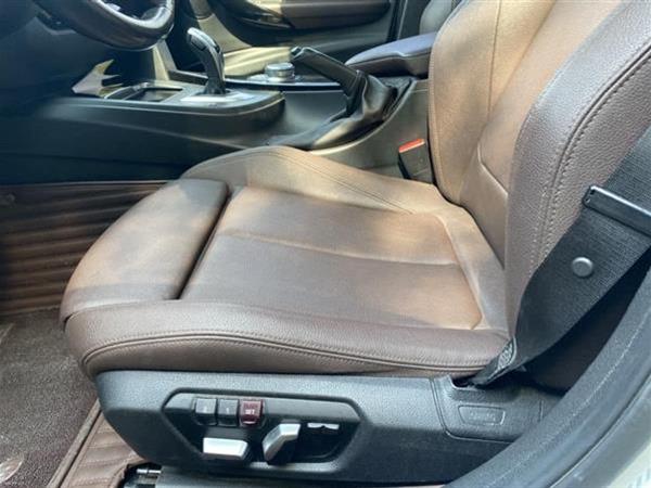 宝马3系 2018款 320Li 领先型M运动套装
