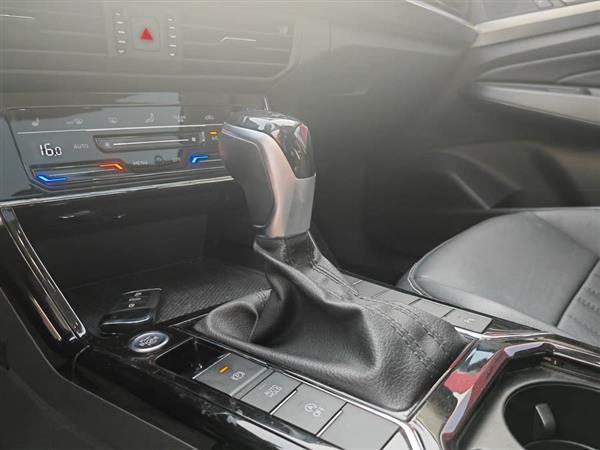 帕萨特 2022款 280TSI 精英版