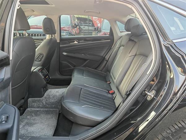 帕萨特 2022款 280TSI 精英版