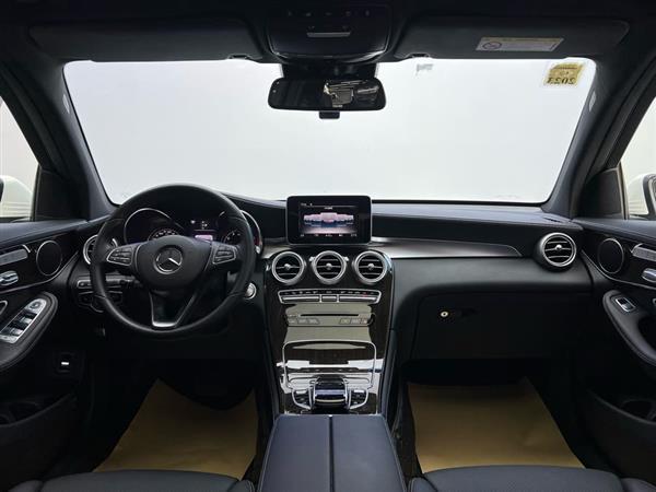 奔驰GLC 2019款 改款 GLC 260 L 4MATIC 豪华型