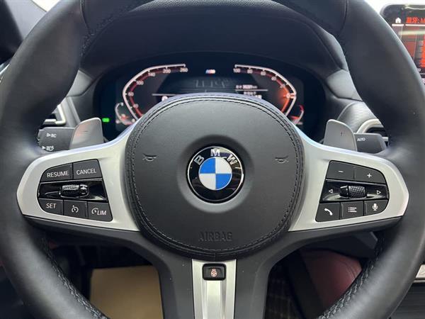 宝马X4 2022款 xDrive 30i M运动套装