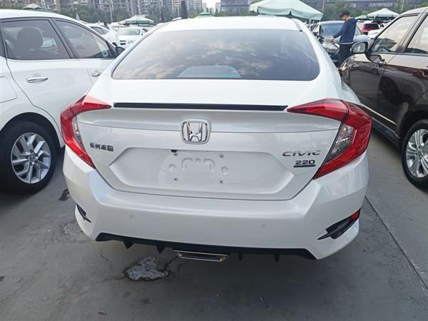 思域 2021款 HATCHBACK 220TURBO CVT劲擎控