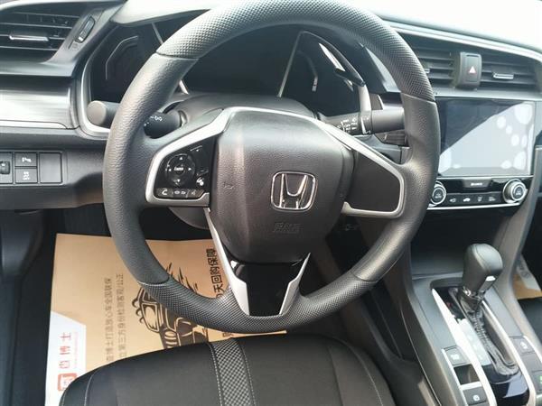 思域 2021款 HATCHBACK 220TURBO CVT劲擎控