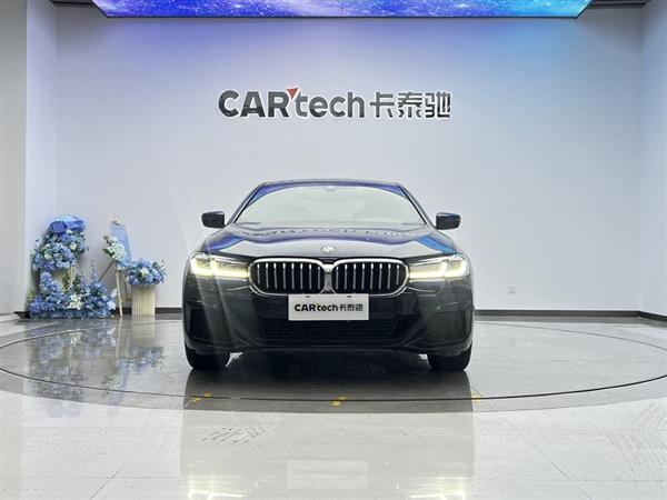 宝马5系 2022款 530Li 领先型 M运动套装