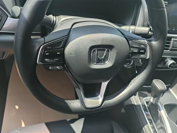 雅阁 2021款 260TURBO 豪华·星空限量版
