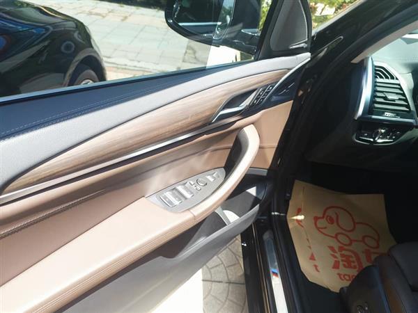 宝马X3 2020款  xDrive28i M运动套装