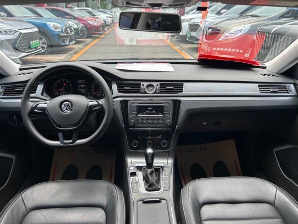 帕萨特 2017款 330TSI DSG尊荣版