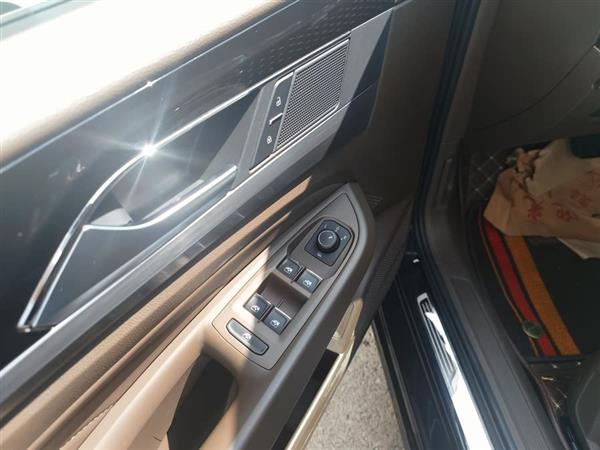 帕萨特 2019款 330TSI 精英版 国VI