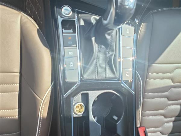帕萨特 2019款 330TSI 精英版 国VI