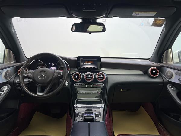 奔驰GLC 2017款 GLC 200 4MATIC