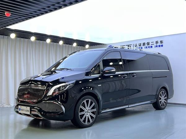 奔驰V级 2021款 V 260 L 长轴距豪华版