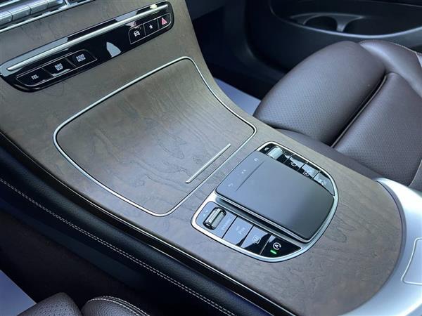 奔驰GLC 2020款 GLC 260 L 4MATIC 豪华型