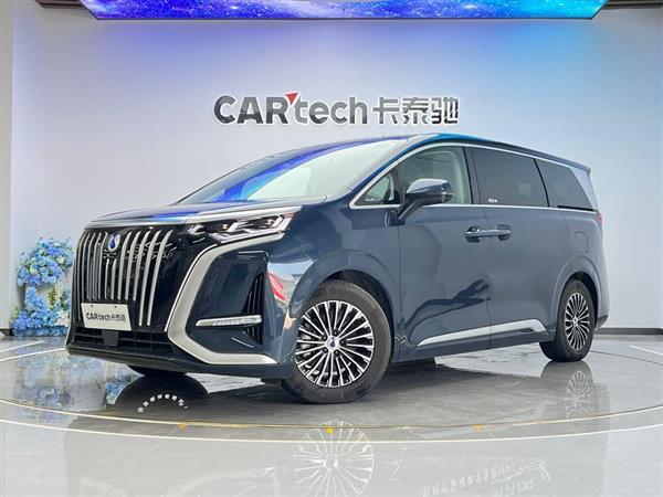 腾势D9 2022款 EV 600 四驱旗舰型