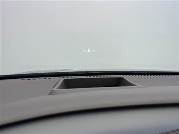 腾势D9 2022款 EV 600 四驱旗舰型