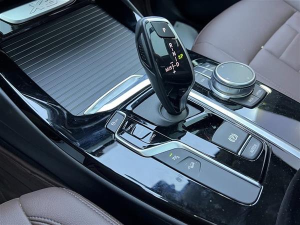 宝马X3 2019款 xDrive25i 豪华套装