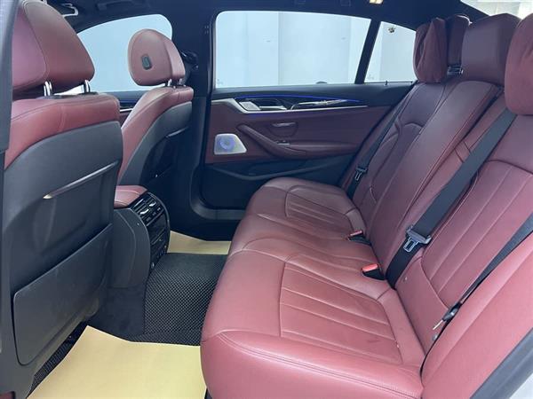宝马5系 2020款 530Li xDrive M运动套装