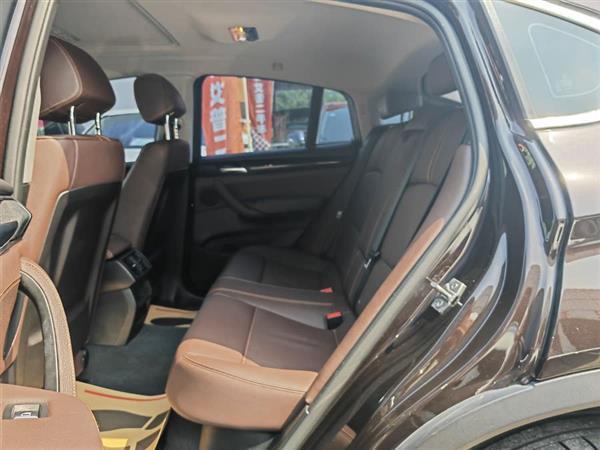 宝马X4 2014款 xDrive20i X设计套装