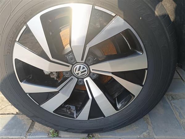 探岳 2020款 280TSI 两驱豪华智联版