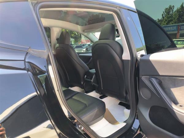 Model Y 2023款 长续航全轮驱动版