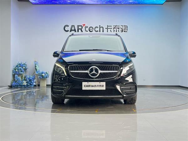 奔驰V级 2022款 V 260 L 长轴距豪华版