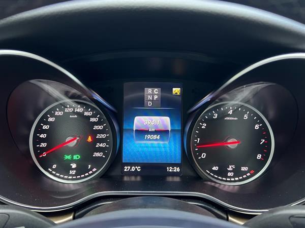 奔驰V级 2022款 V 260 L 长轴距豪华版