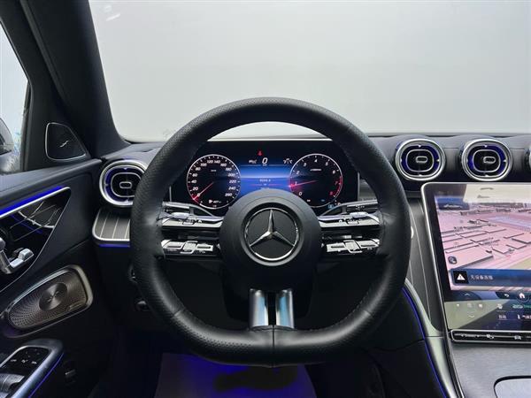 奔驰C级 2022款 改款 C 260 L 皓夜运动版