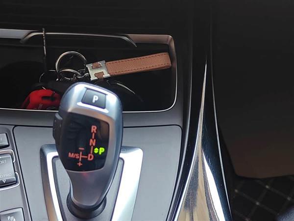 宝马2系(进口) 2018款 220i 敞篷轿跑车 运动设计套装