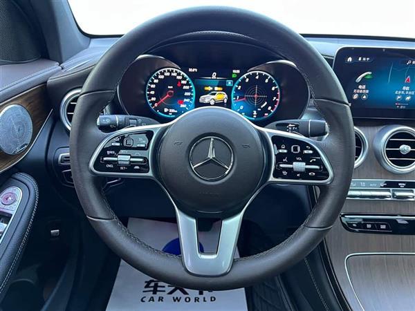 奔驰GLC 2020款 改款 GLC 300 L 4MATIC 动感型