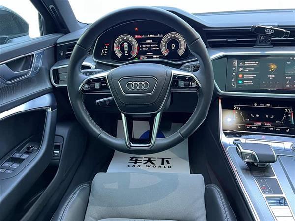 奥迪A6L 2023款 45 TFSI 臻选动感型