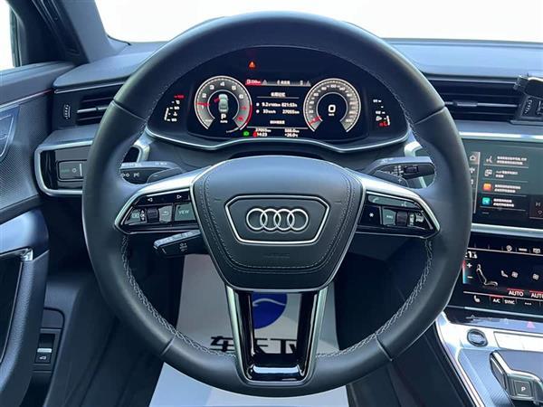 奥迪A6L 2023款 45 TFSI 臻选动感型