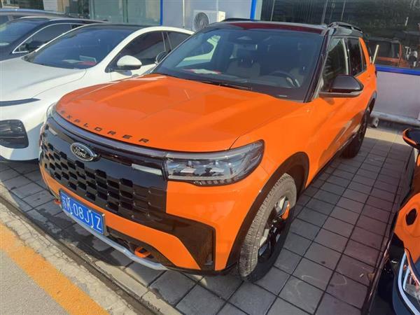 探险者 2024款 2.3T EcoBoost 昆仑巅峰版 7座