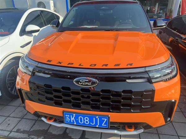 探险者 2024款 2.3T EcoBoost 昆仑巅峰版 7座